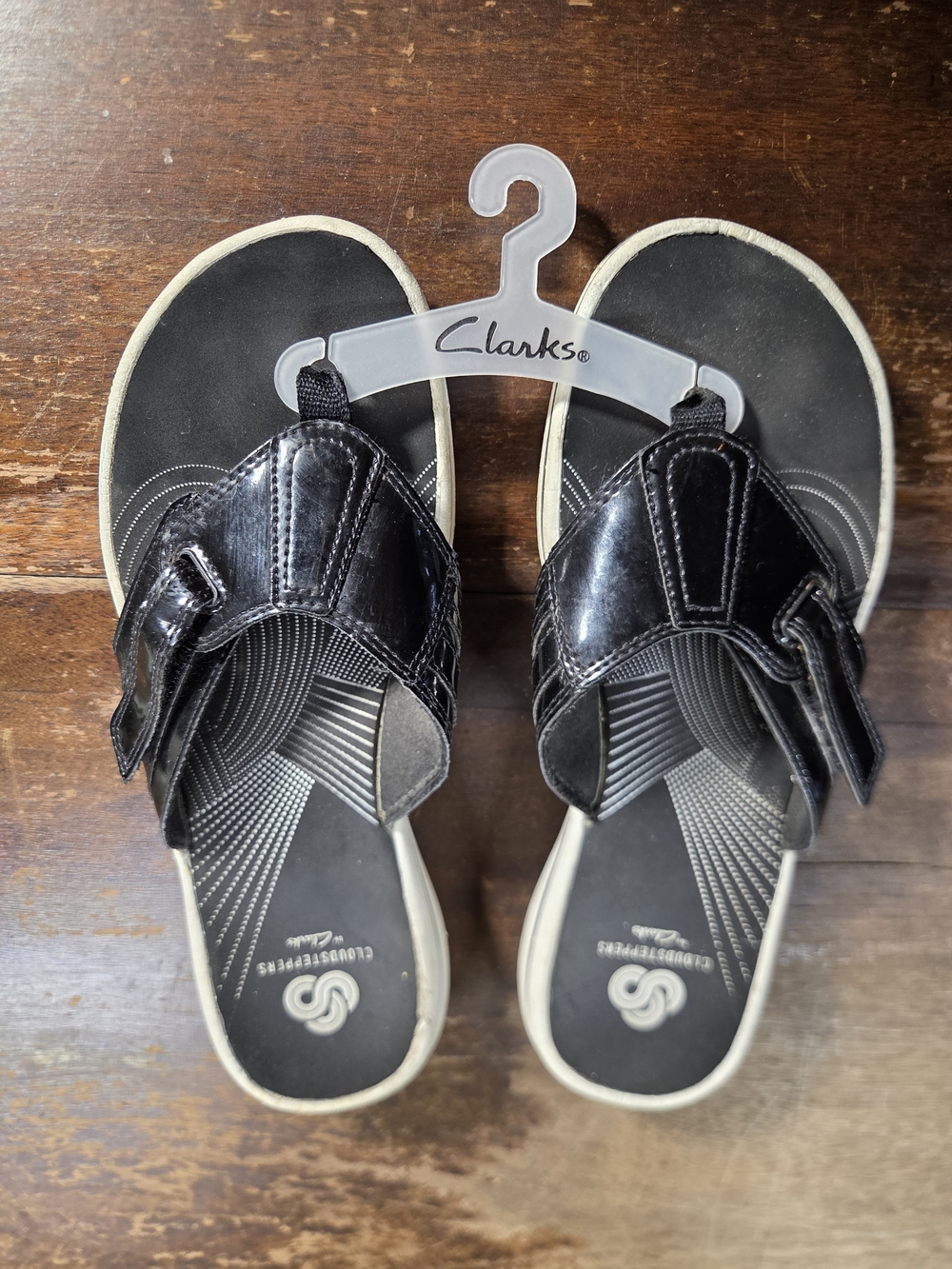 Clarks Cloudsteppers Women's Black Flip Flops
